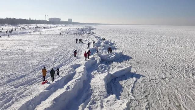 Kiedy ostatnio zamarzł Bałtyk? Zaskakujące fakty o zlodzeniu morza